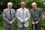 Filename=David_Robinson_OBE_Ted_Smith_CBE_and_some_bloke_who_spends_too_much_time_outdoors.jpg
Filesize=123KiB
Dimensions=354x236
Date added=Jun 05, 2009 David_Robinson_OBE_Ted_Smith_CBE_and_some_bloke_who_spends_too_much_time_outdoors.jpg